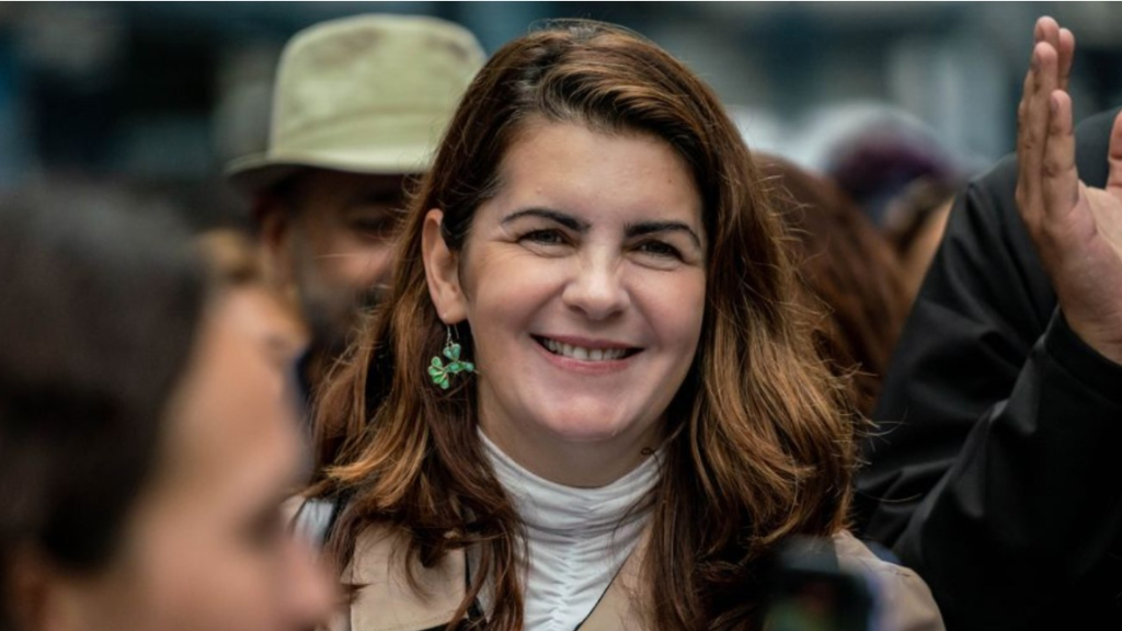 Mariel Fernández, intendenta de Moreno, fue la impulsora de la nueva medida que obliga a pagar por circular en auto para cuidar el medio ambiente.
