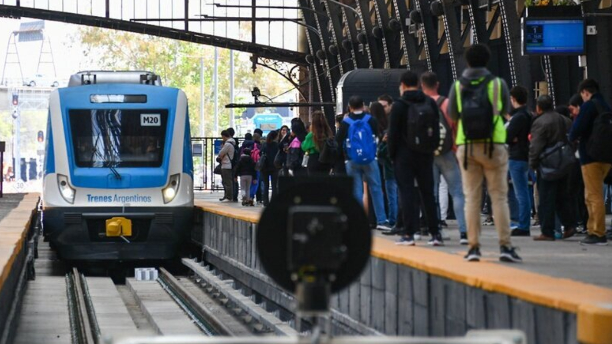 Tarjeta SUBE, aumento de tarifas, tren Mitre, tren Sarmiento, tren San Martín, tren Roca, tren Belgrano Sur, tren Belgrano Norte, tren Urquiza.