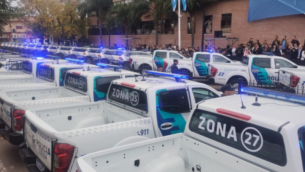 El intendente Granados anunció la llegada de más móviles todoterreno para patrullar las distintas zonas de Ezeiza.