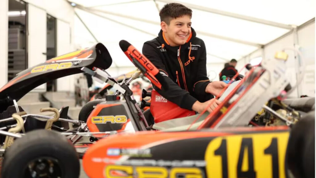 Santino Panetta se fue a vivir solo este año a un departamento en Desenzano del Garda, cerca de Milán, en Italia. Con coraje y trabajo persigue su sueño de crecer para llegar a la F1.