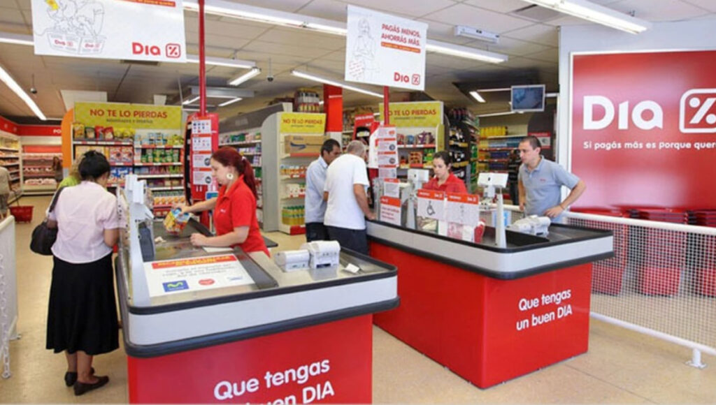 Los puestos que ofrece Supermercados Día son en distintas posiciones, pero en todos se busca una base de perfil de atención al cliente.