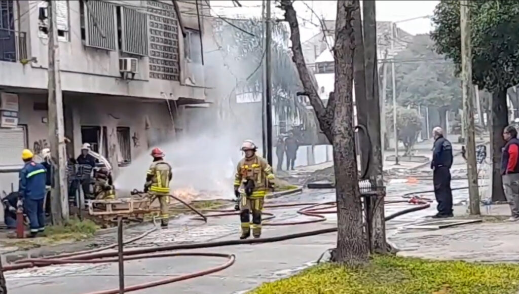 San Martín, explosión, fuga de gas, Villa Ballester