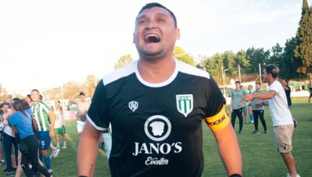 Joaquín Pucheta, Dibu Martínez, San Miguel