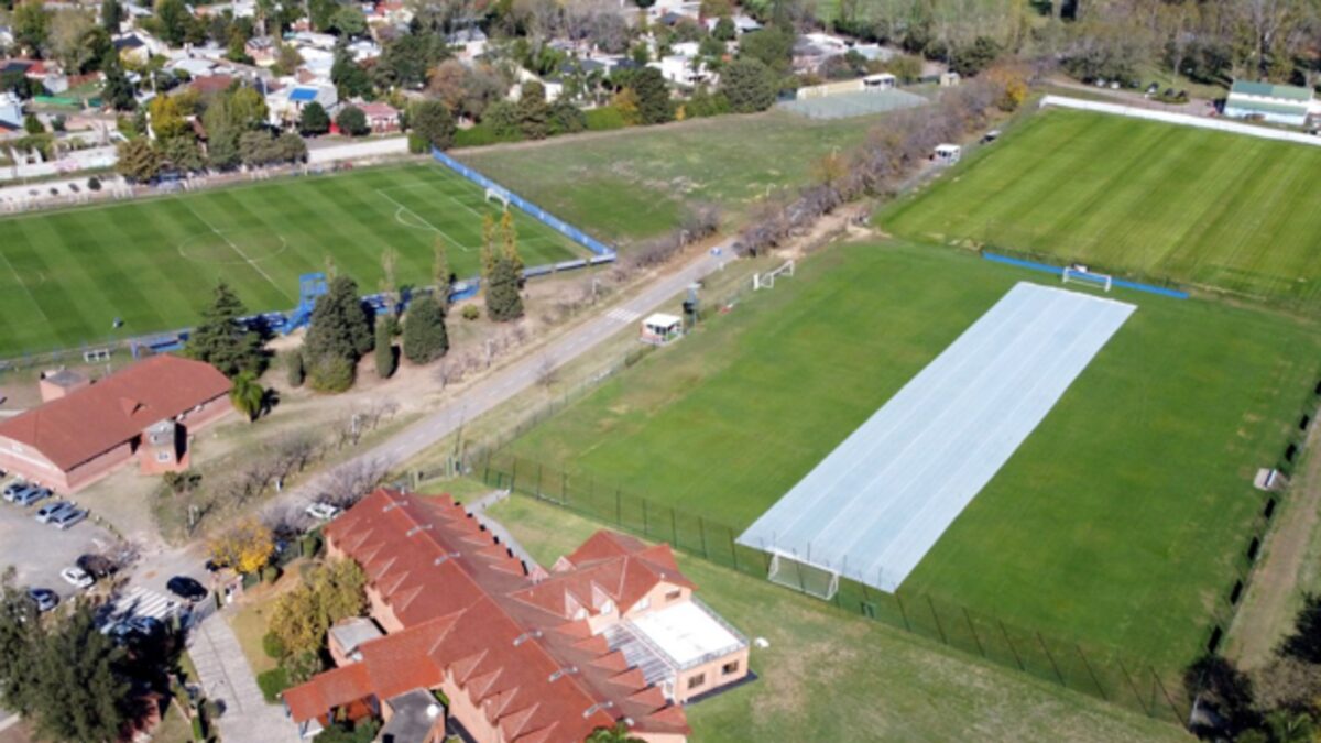 Ituzaingó, Vélez, Villa Olímpica