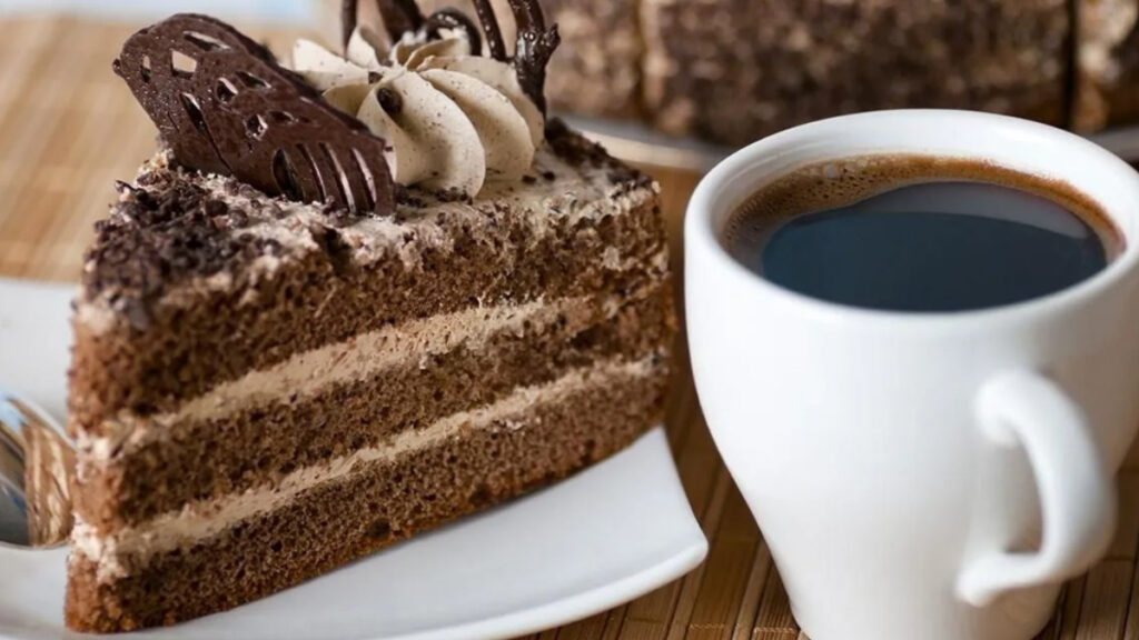 Café con torta, el combo estrella en la 'Semana del Café' que arranca mañana en Lomas de Zamora.