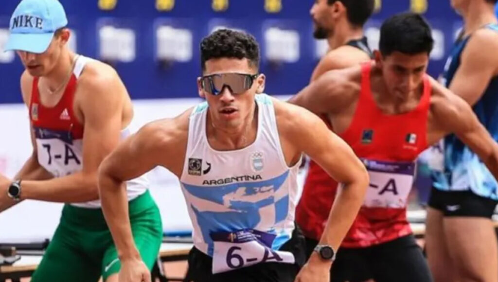 Franco Serrano competirá mañana en las clasificaciones del pentatlon moderno.
