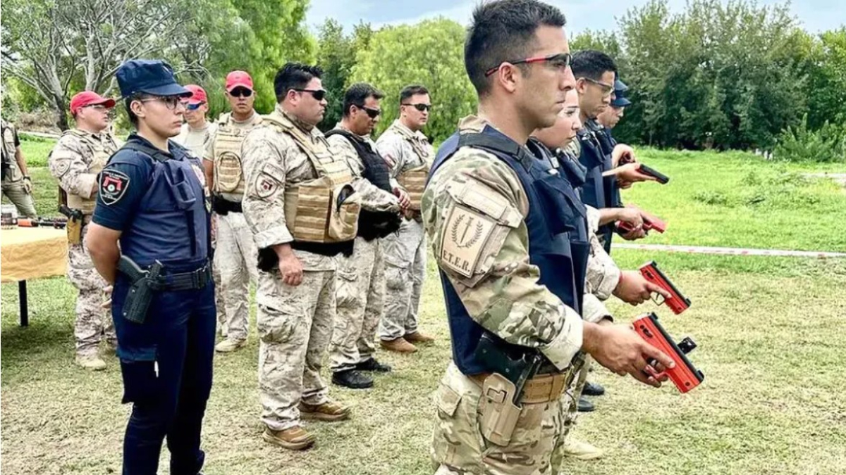 Las pistolas Byrna ya son utilizadas por la Policía Aeroportuaria y en algunas provincias argentinas. En pocos meses llegarán a Escobar para equipar a la futura Policía Municipal.