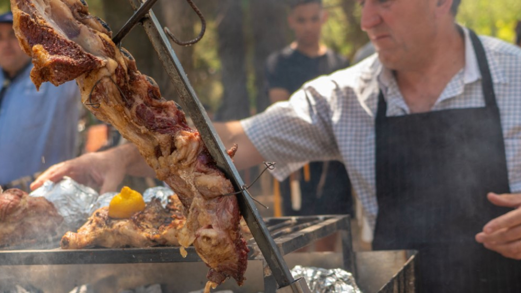 El asado de tira será el gran protagonista de la fiesta que se realizará este fin de semana en Campana.