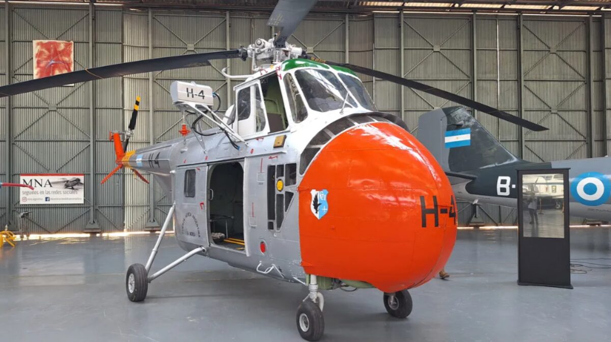 Morón, Museo Aeronáutico, helicóptero