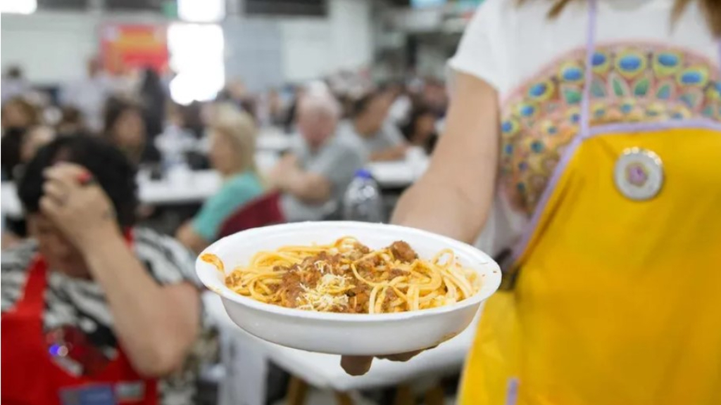 Tallarines a la bolognesa, un clásico de la gastronomía italiana de todos los tiempos.