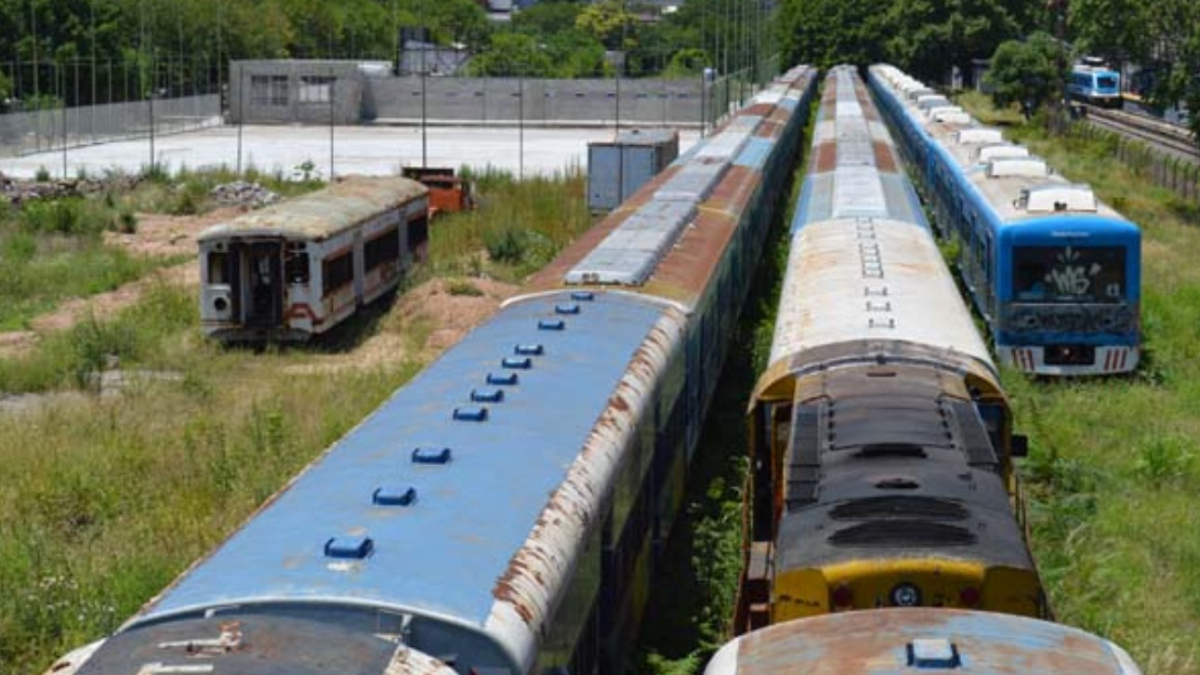 Hay varios terrenos ferroviarios que podrían salir a remate en el Conurbano bonaerense. Sobre todos sobrevuela el fantasma de la realización de futuros negocios inmobiliarios.