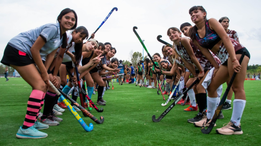 La idea de las autoridades de Moreno es que en el Polideportivo Diego Maradona de Cuartel V se practiquen deportes profesionalmente.