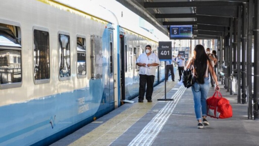 trenes de larga distancia, pasajes