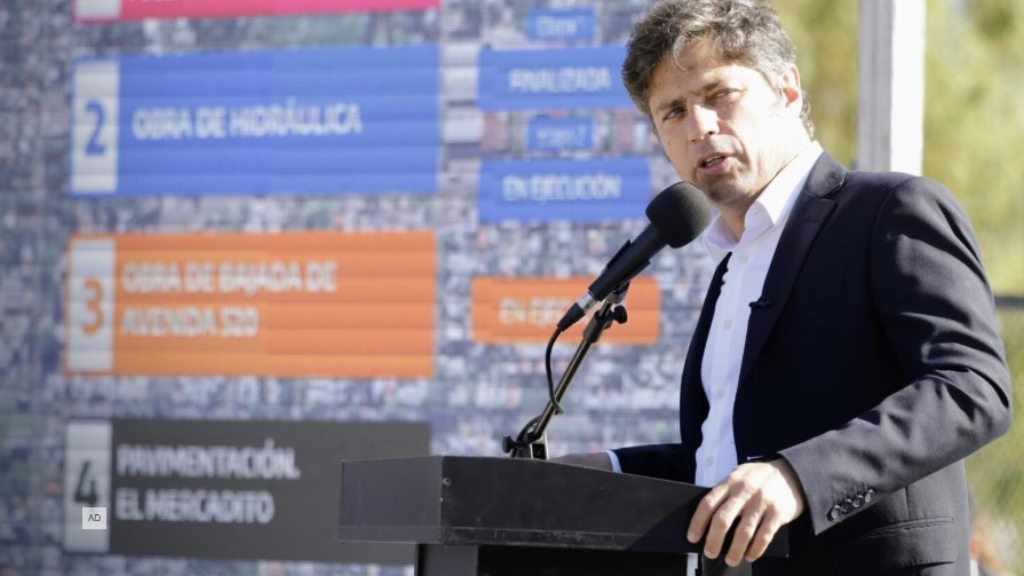 El gobierno bonaerense inauguró la nueva bajada del kilómetro 51,5 de la Autopista Buenos Airs-La Plata, que conectará a la avenida 520 de la capital bonaerense.
