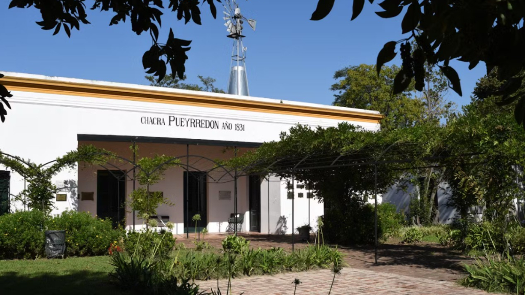 A José Quiroz lo mató una rama que le cayó encima. Estaba dándole de comer a un perro en la puerta de la Chacra Pueyrredón, en Villa Ballester, partido de San Martín.