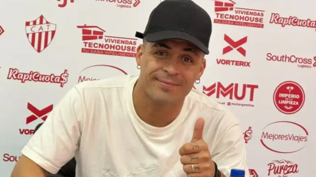 Brian Fernández llegó a Talleres de Remedios de Escalada, que pelea en el último lugar de la tabla.