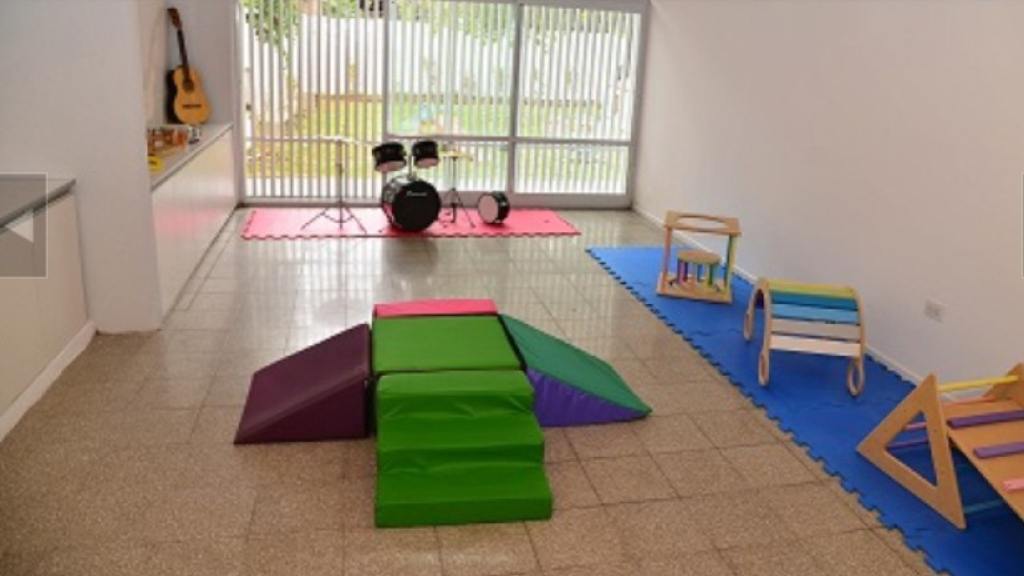La Provincia de Buenos Aires inauvguró en Ituzaingó el primer centro de atención para chicos autistas.