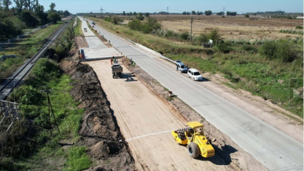 Los trabajos en la Ruta 40 los realiza la Provincia de Buenos Aires, con el objetivo de conectar directamente los distritos de Merlo y Marcos Paz.