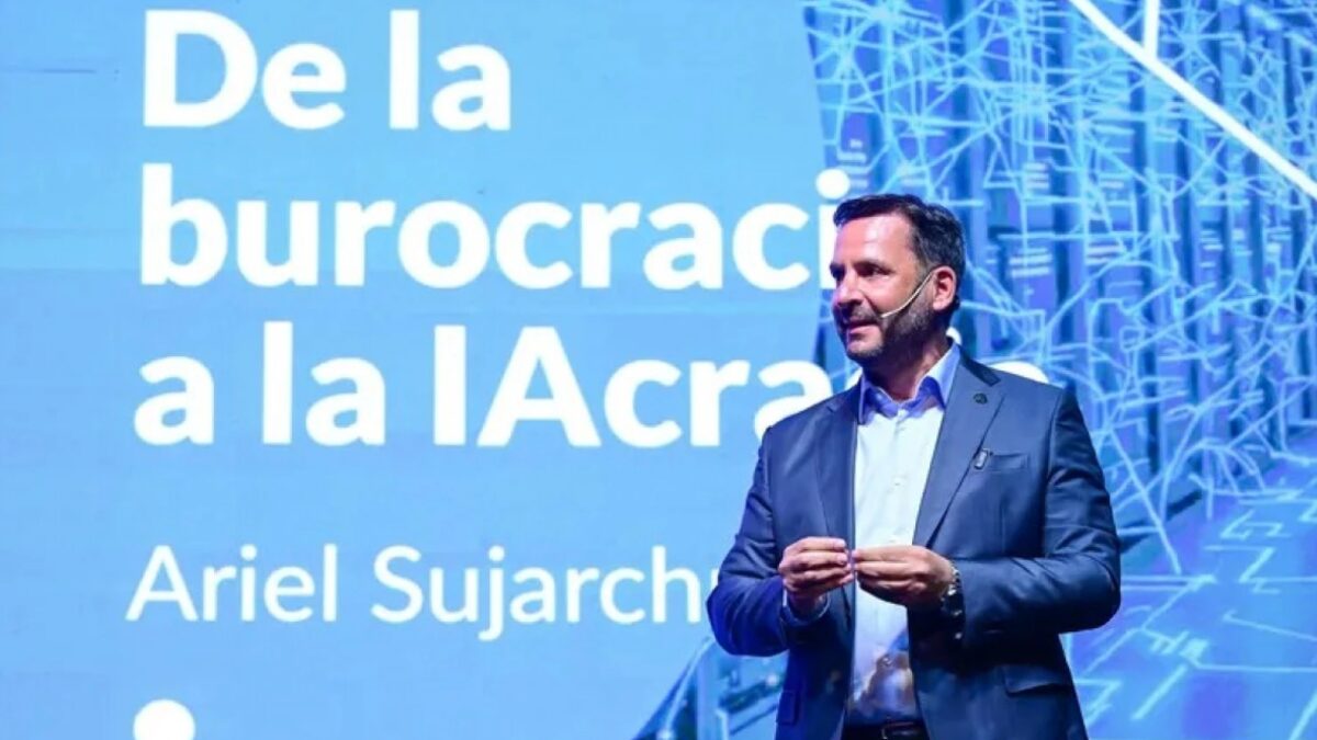 Ariel Sujarchuk, libro, IA