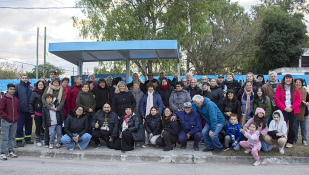 Rubén Osvaldo "Perita" Herrero, el colectivero de la línea 515 de Longchamps al que la Comuna de Almirante Brown homenajeó con una parada que lleva su nombre.