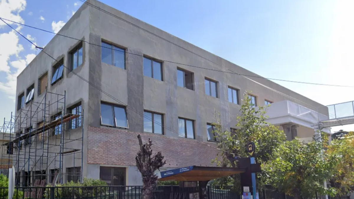 El nuevo centro de salud Doctor Ramón Carrillo de la Universidad de la Matanza está frenada desde diciembre de 2023 por orden de Javier Milei.