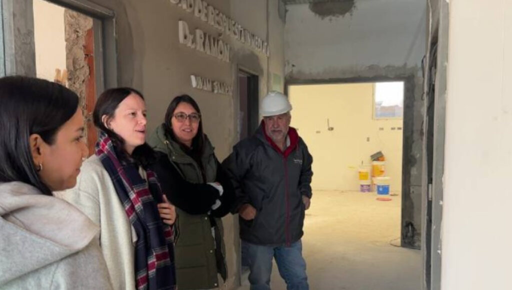 La intendenta de Vicente López, Soledad Martínez, recorrió las obas de la nueva guardia del Hospital Houssay, en el oeste del distrito.