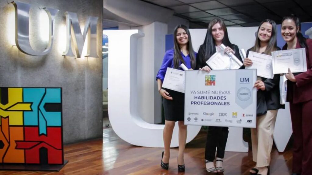 Universidad de Morón, inscripciones
