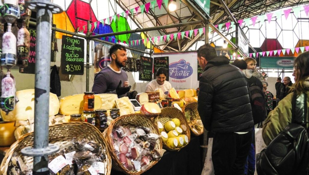 Escobar, Mercado de Oportunidades