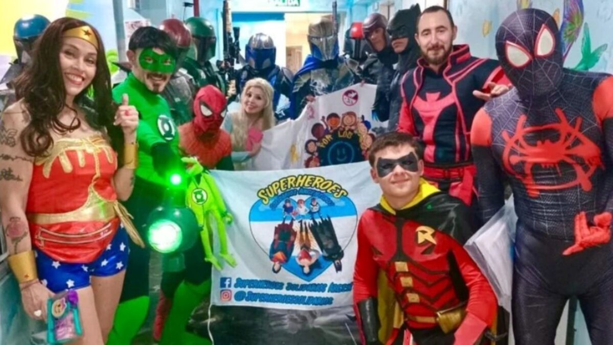 Lomas de Zamora, Superhéroes Solidarios Argentinos