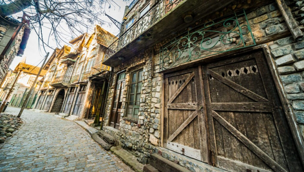 Campanópolis ofrece la increíble posibilidad de sumergirse en la época medieval, pero ne el corazón de González Catán.