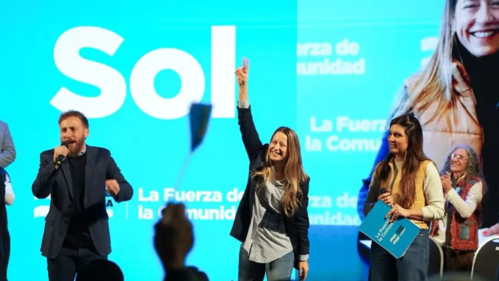 Federico Otermín, intendente de Lomas de Zamora, encabezó el acto de presentación del espacio Fuerza Patria con críticas a las políticas del gobierno nacional.
