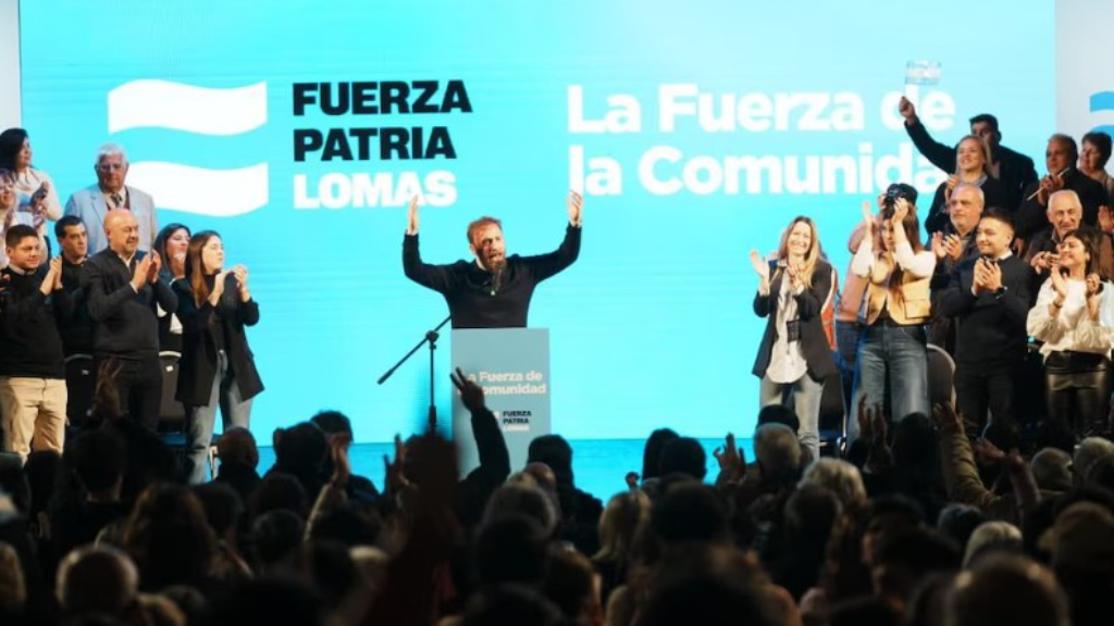 Federico Otermín, intendente de Lomas de Zamora, encabezó el acto de presentación del espacio Fuerza Patria con críticas a las políticas del gobierno nacional.