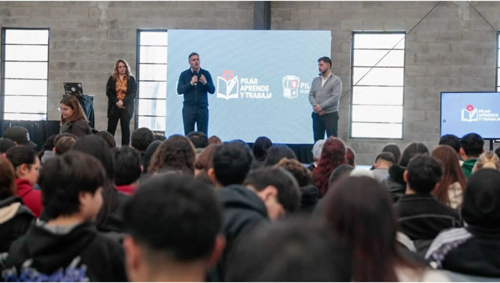 Pilar, empleo, Federico Achával
