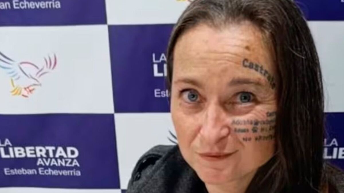 Esteban Echeverría, candidata libertaria, tatuajes