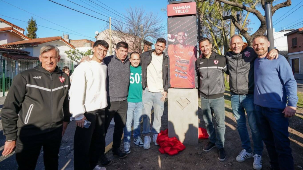 El nuevo Paseo de los Idolos de Talleres de Remedios de Escalada está emplazado sobre el renovado Boulevard Rosales, entre 20 de Septiembre y Ramón Franco de esa localidad del distrito de Lanús.