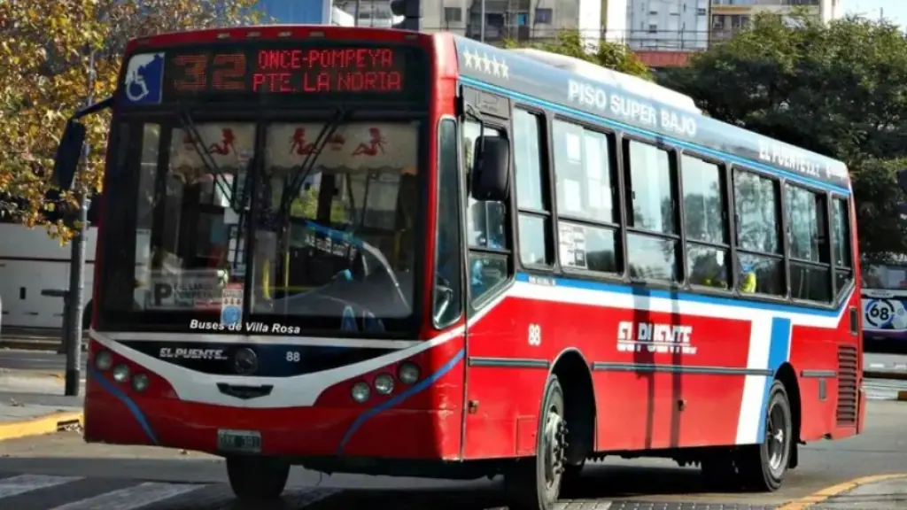 A pedido del Grupo DOTA, la Nación proyecta la desaparición de la línea 75 de colectivos, que une Lanús con Retiro, en CABA.