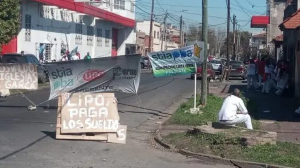 Lipo es la fábrica de caramelos duros que más vende en Argentina. Ahora está en conflicto con sus trabajadores.