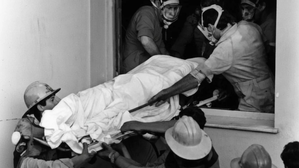 El 27 de septiembre de 1993, una vivienda ubicada en la calle 25 de Mayo 319 de Avellaneda fue escenario de de siete muertes por un derrame mortal de ácido. Treinta y dos años después hubo Justicia.
