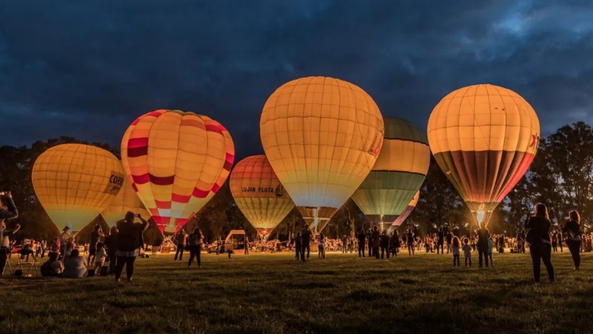 Buenos Aires flota será el próximo sábado 1° de noviembre en el Parque Municipal de Mercedes, en el oeste bonaerense.
