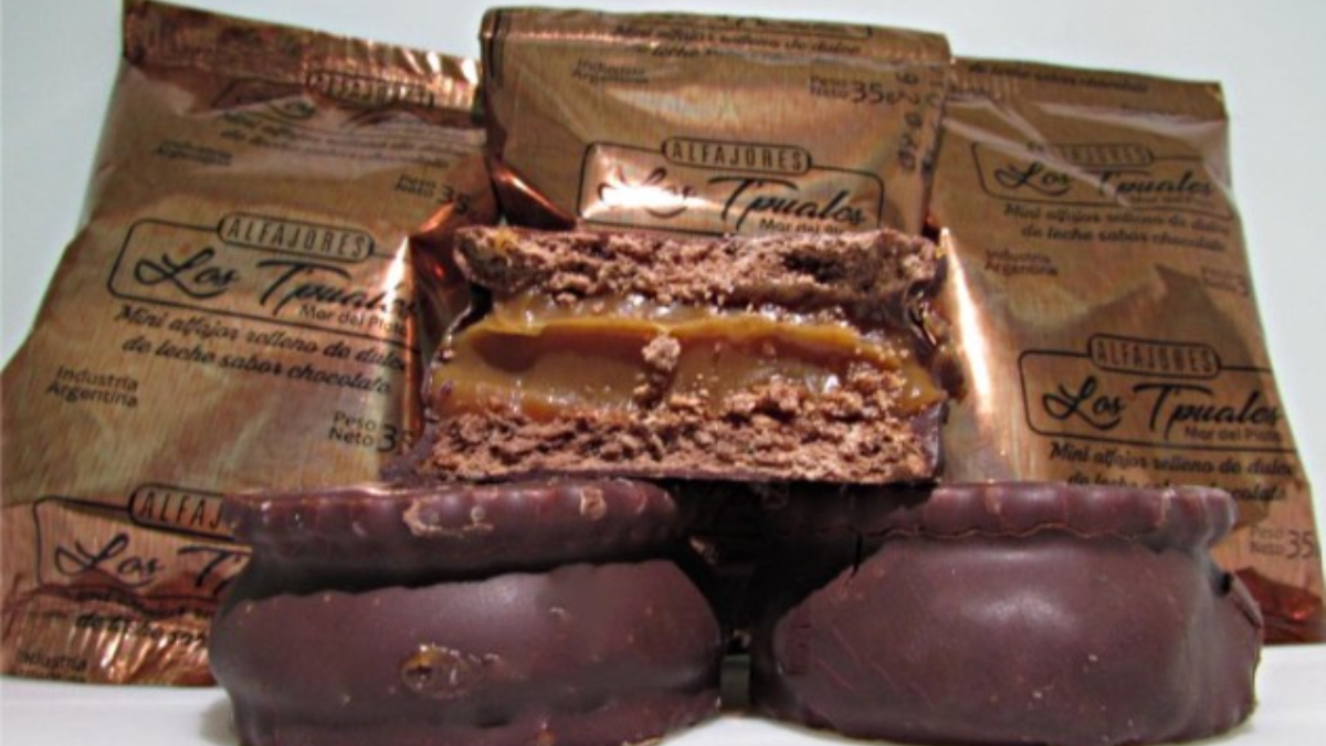 El alfajor Los T'Puales ganó el oro en el Mundial 2023 y ahora, por la crisis económica, debe cerrar su planta en Mar del Plata.