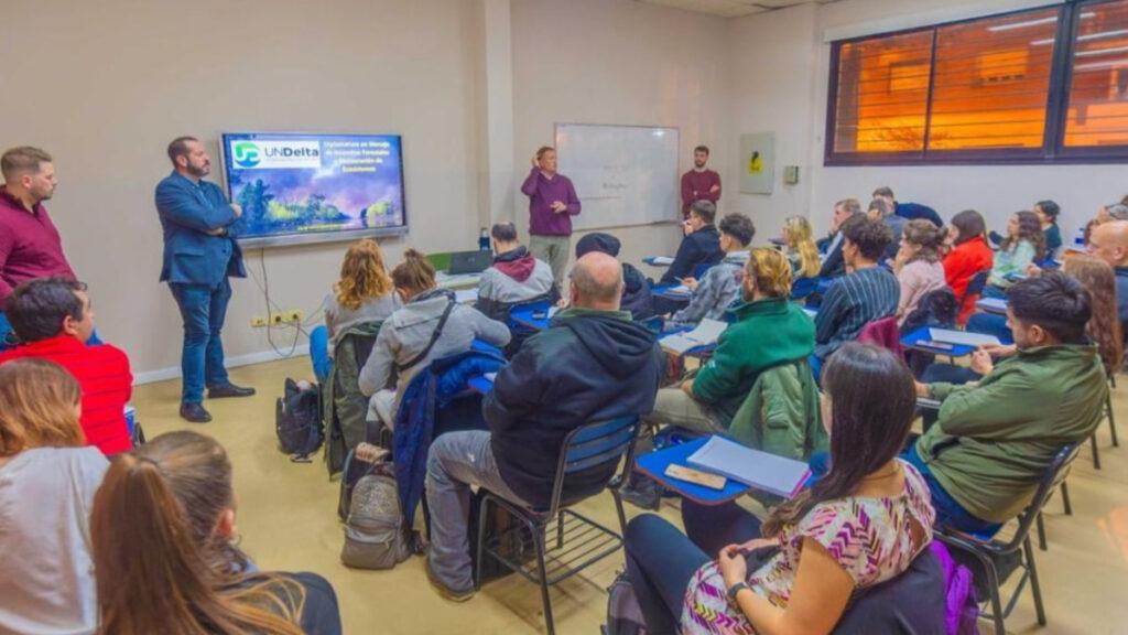 La Universidad del Delta funciona actualmente en un edificio ubicado en Avellaneda 2270, Virreyes, en el distrito de San Fernando.