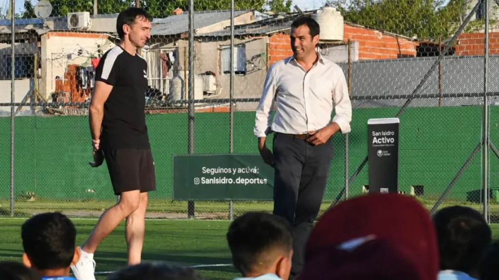 La nueva Escuela Municipal de Arqueros de San Isidro funciona en el Campo de Deportes N°1 de Beccar.