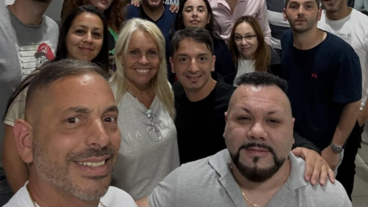Ariel Diwan, el armador de LLA en Morón, junto a Cristian Morales, que encabezó la lista de concejales en las elecciones de septiembre pasado.