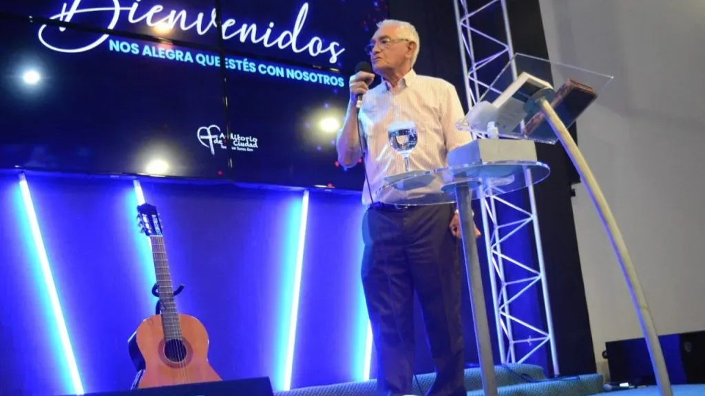 Francisco Sá, Copa Libertadores, Independiente, Boca Juniors, Pastor Evangélico