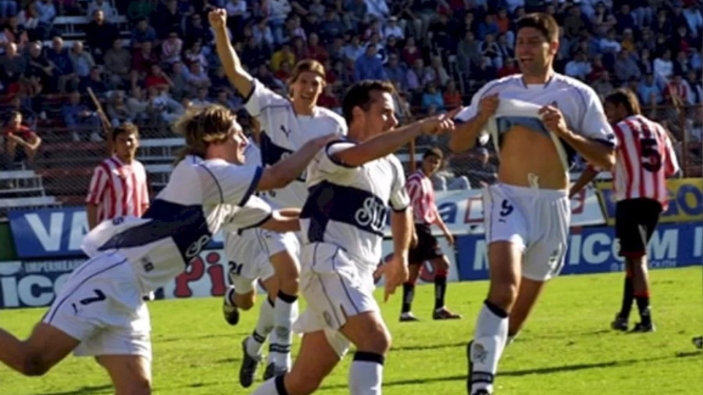 Estudiantes de La Plata, Gimnasia de La Plata, Estudiantes, Gimnasia