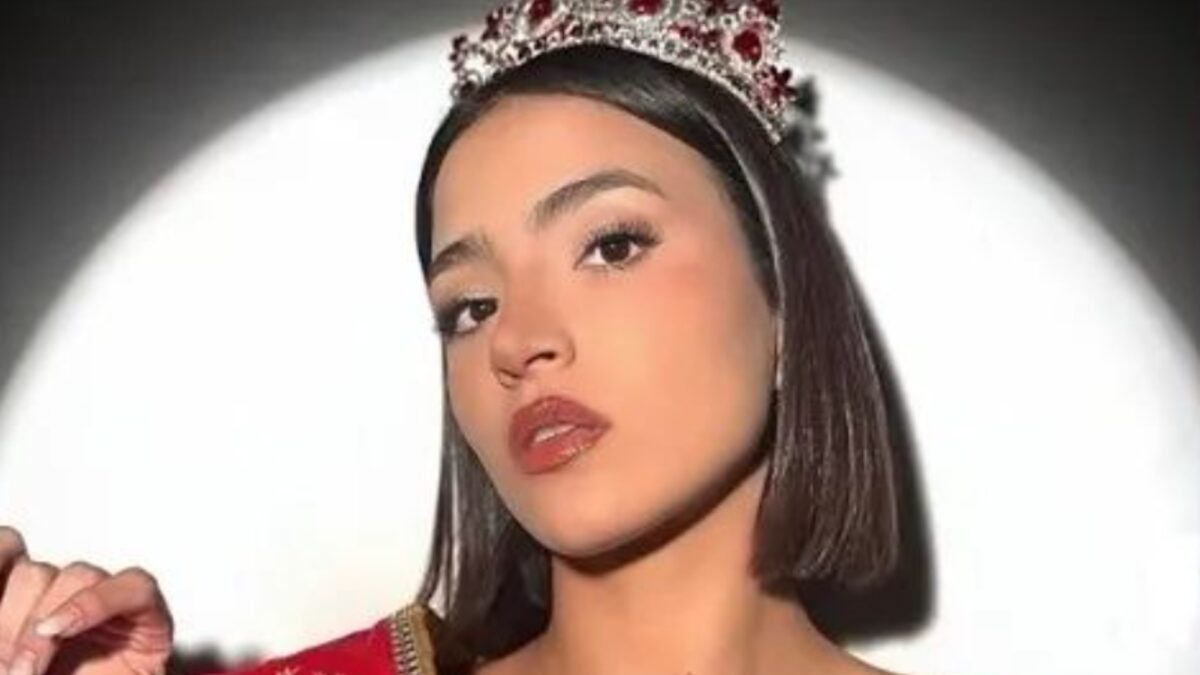 Escobar, reina de belleza