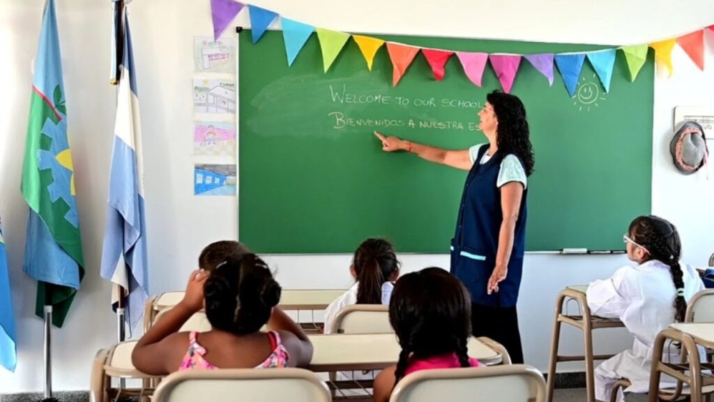 Maquinista Savio, Escuela Primaria Municipal