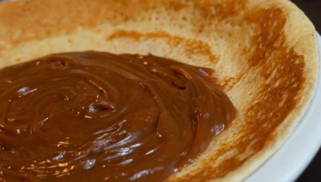 Los panqueques con dulce de leche de Carlitos son una de los grandes clásicos de la gastronomía de Buenos Aires desde 1965.