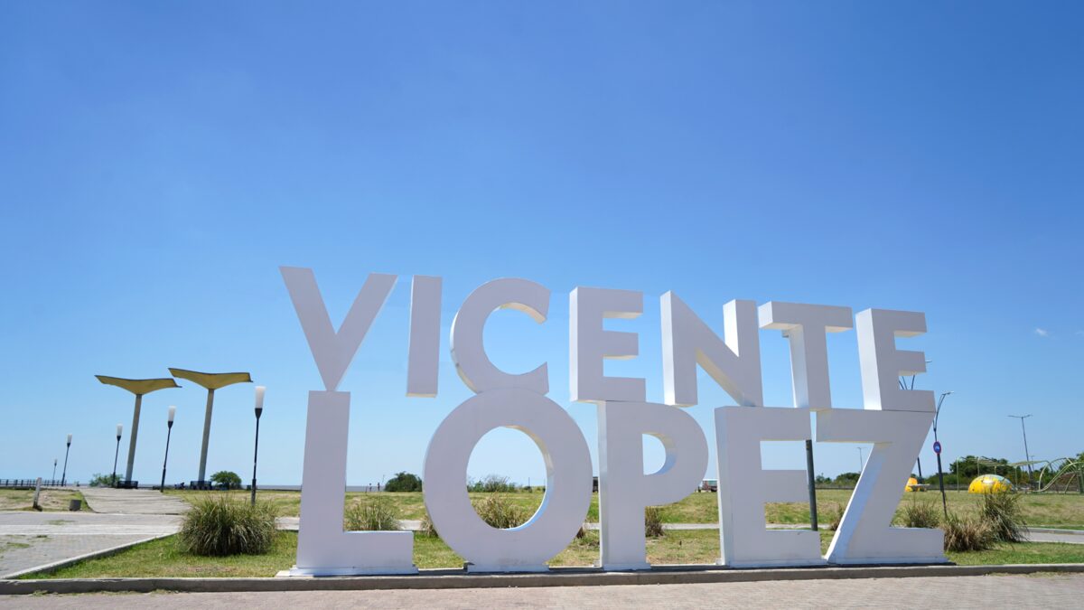 Vicente López, 120 años
