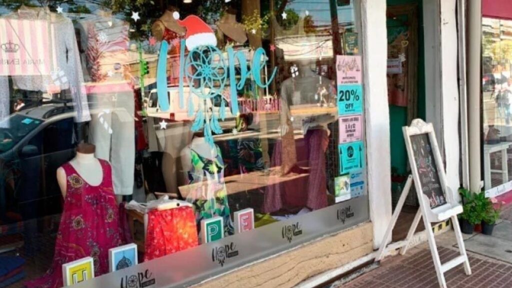 Escobar, estacionamiento. Fiestas